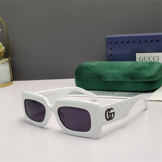Gucci Sunglass AA 024